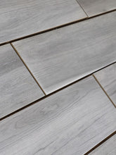Load image into Gallery viewer, LIGHT GREY WOOD PORCELAIN PLANKS