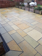 Load image into Gallery viewer, YELLOW LIMESTONE HANDCUT MIX PATIO PACKS